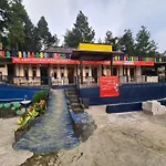 Pesona Wisata Alam Ciparay Endah