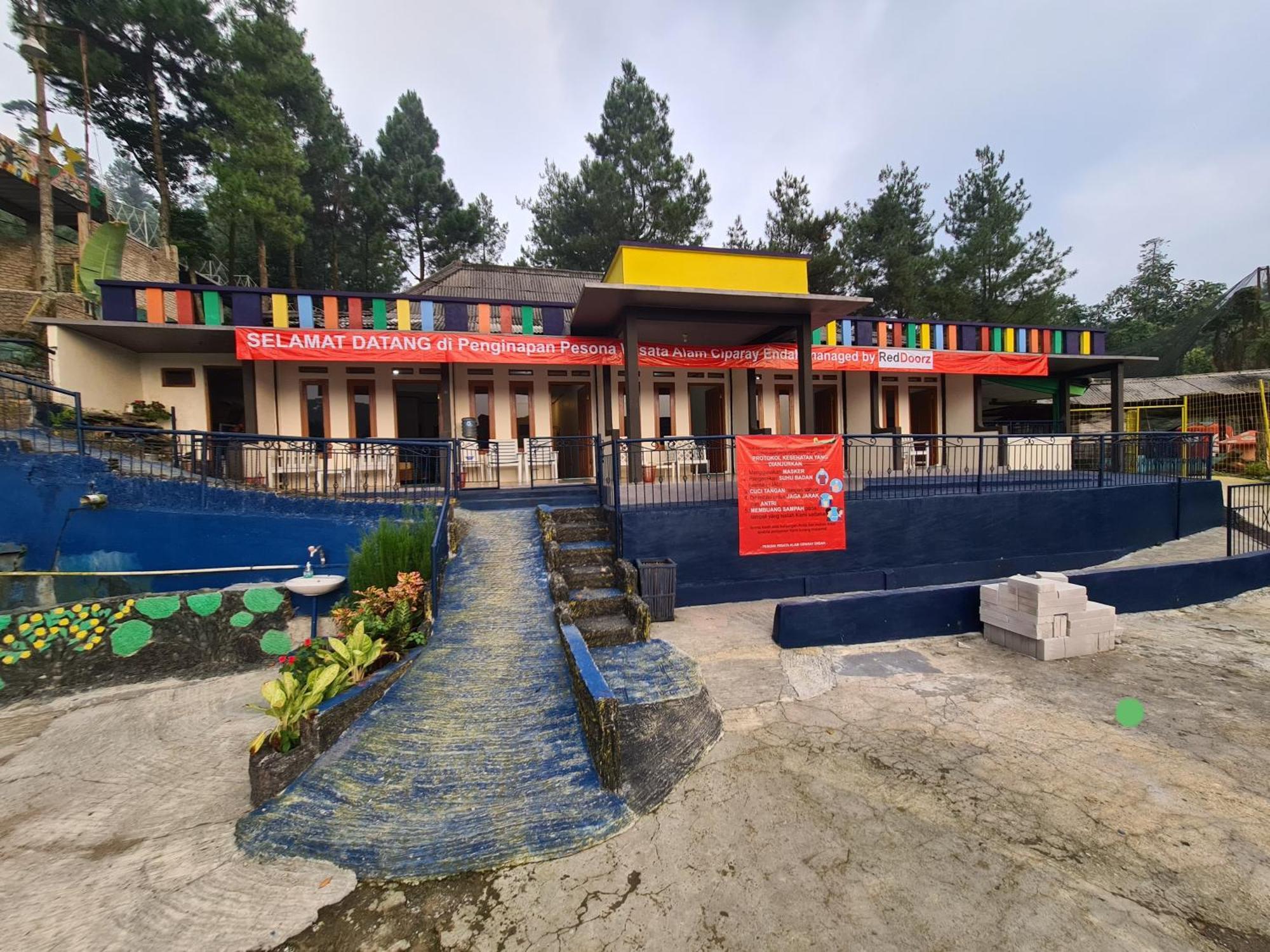 Pesona Wisata Alam Ciparay Endah Bogor