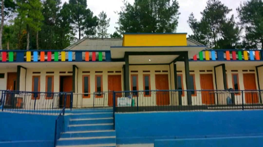 Lodge Pesona Wisata Alam Ciparay Endah